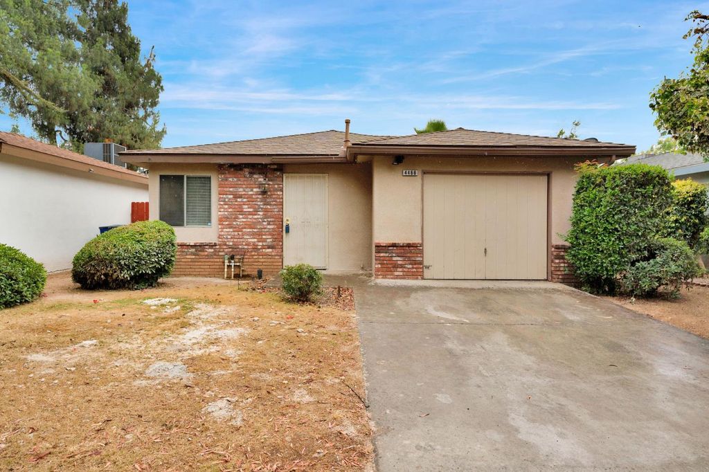 Image 1 of property listing at 4466 N Cornelia Avenue, Fresno, CA 93722