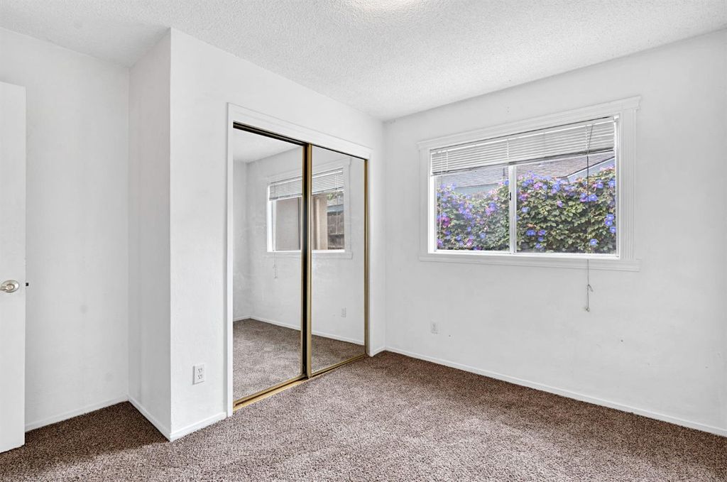 Image 15 of property listing at 4466 N Cornelia Avenue, Fresno, CA 93722