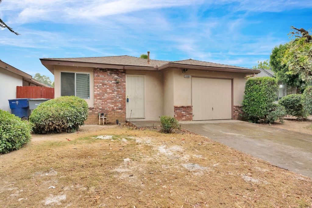 Image 2 of property listing at 4466 N Cornelia Avenue, Fresno, CA 93722