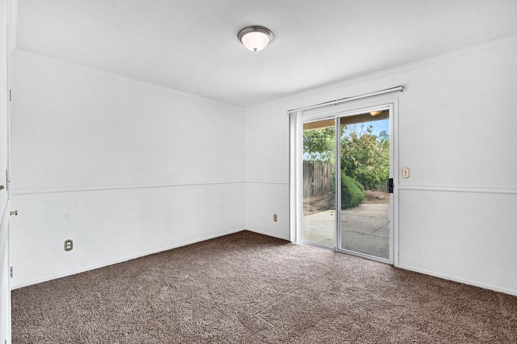 Image 22 of property listing at 4466 N Cornelia Avenue, Fresno, CA 93722