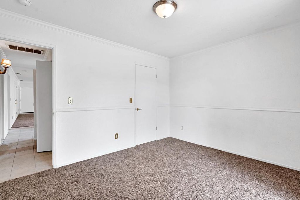 Image 23 of property listing at 4466 N Cornelia Avenue, Fresno, CA 93722
