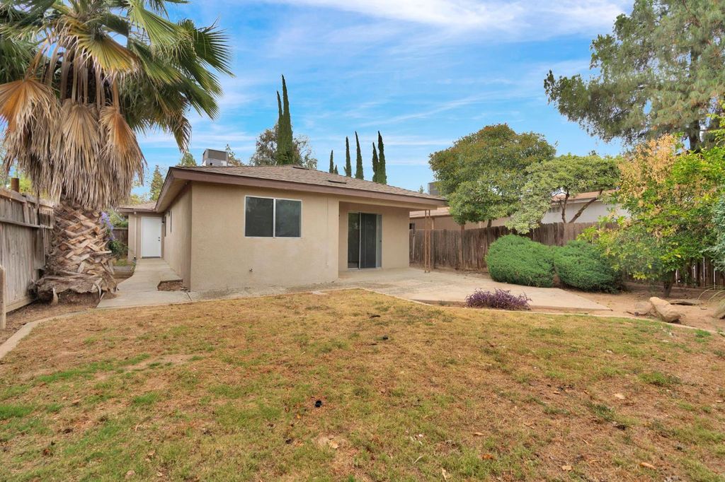 Image 26 of property listing at 4466 N Cornelia Avenue, Fresno, CA 93722