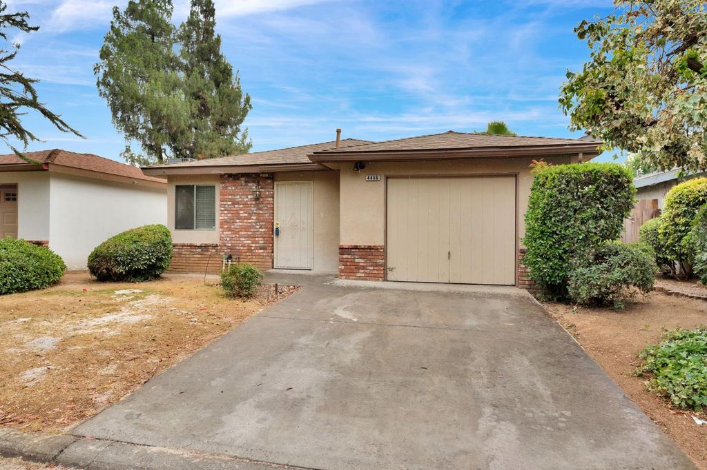 Image 3 of property listing at 4466 N Cornelia Avenue, Fresno, CA 93722