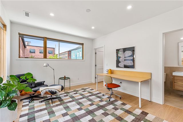 59 Warren Street 6, Providence, RI 02907