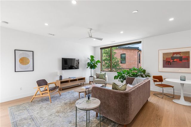 59 Warren Street 6, Providence, RI 02907