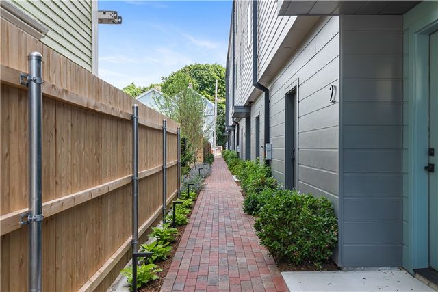 59 Warren Street 6, Providence, RI 02907