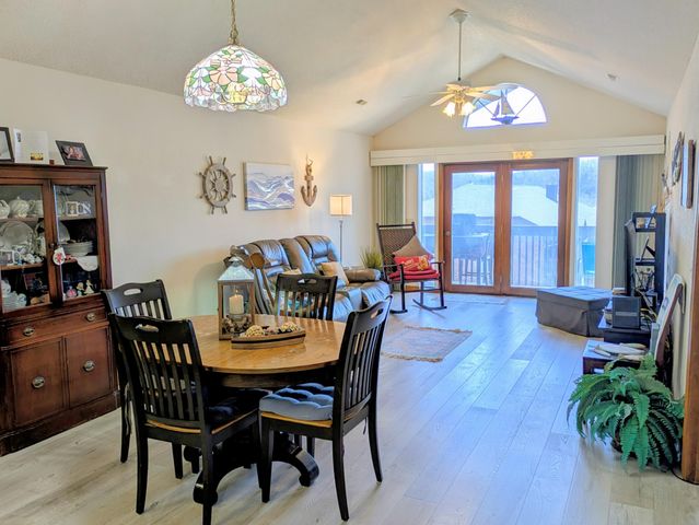 150 Sunken Forest Dr. 7-202, Forsyth, MO 65653