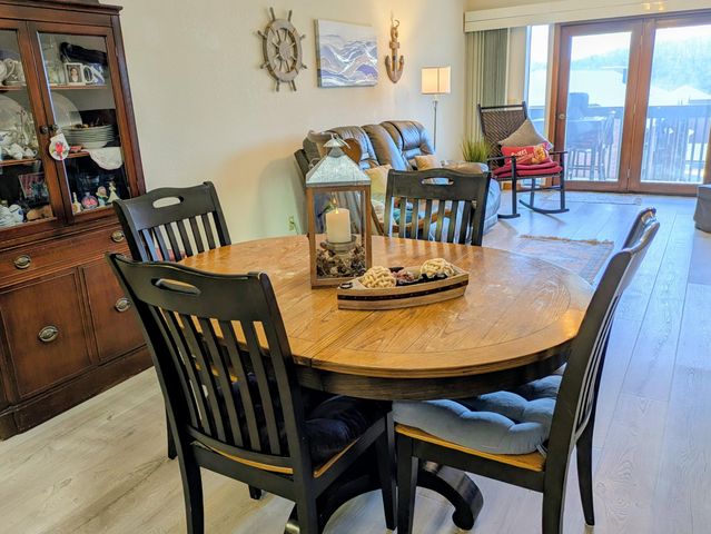 150 Sunken Forest Dr. 7-202, Forsyth, MO 65653