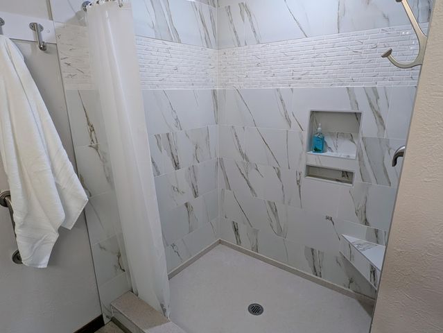 150 Sunken Forest Dr. 7-202, Forsyth, MO 65653