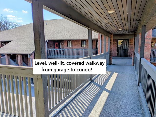 150 Sunken Forest Dr. 7-202, Forsyth, MO 65653