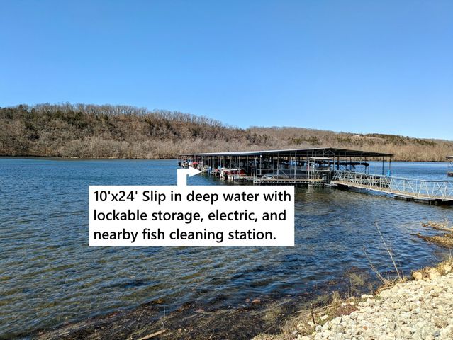 150 Sunken Forest Dr. 7-202, Forsyth, MO 65653