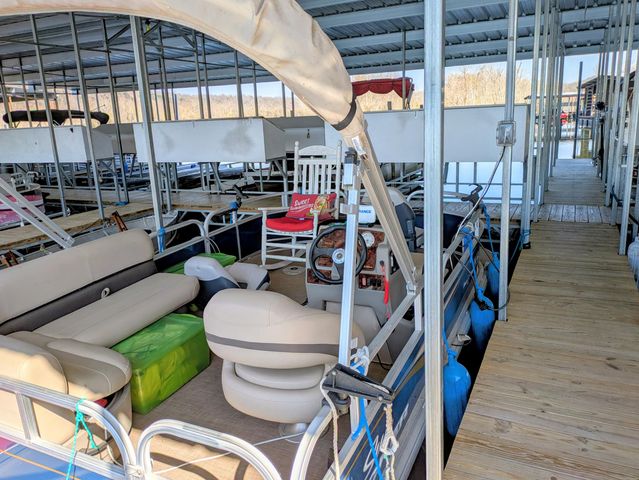 150 Sunken Forest Dr. 7-202, Forsyth, MO 65653