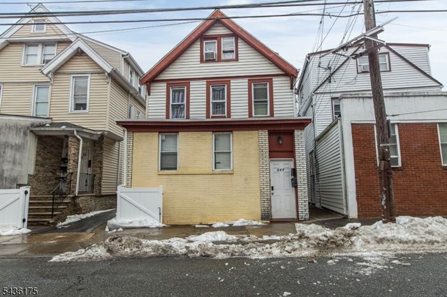527 Valley St 2, City Of Orange Twp., NJ 07050