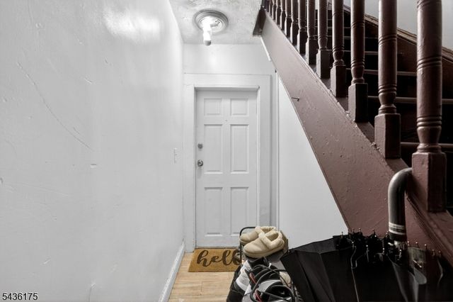 527 Valley St 2, City Of Orange Twp., NJ 07050