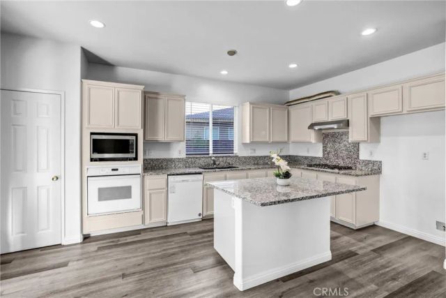 13051 Acacia, Moreno Valley, CA 92553