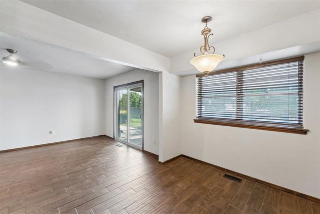517 Willow Ridge Place, Edmond, OK 73003
