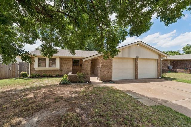 517 Willow Ridge Place, Edmond, OK 73003