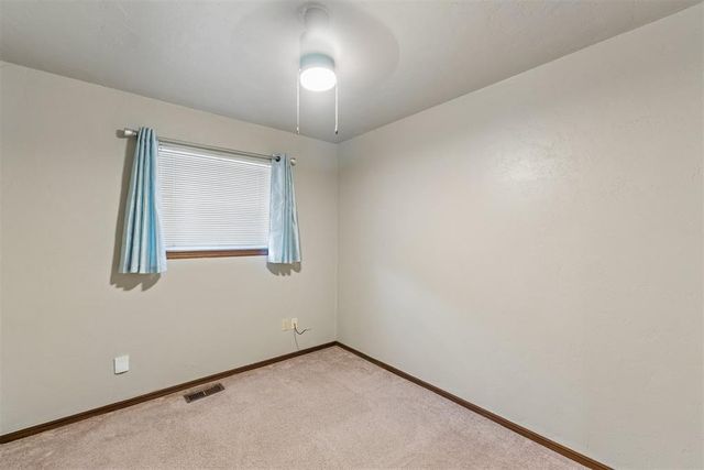 517 Willow Ridge Place, Edmond, OK 73003