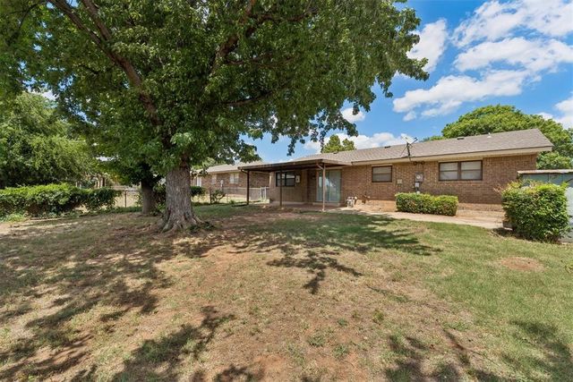 517 Willow Ridge Place, Edmond, OK 73003
