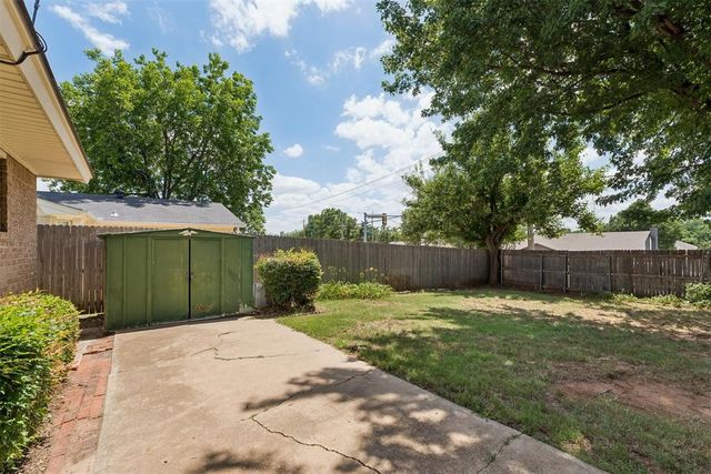 517 Willow Ridge Place, Edmond, OK 73003
