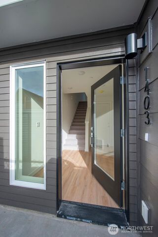 1403 SW 111th Lane, Seattle, WA 98146