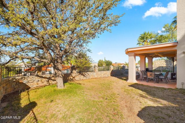 851 VIA ALEGRE Lane, El Paso, TX 79912