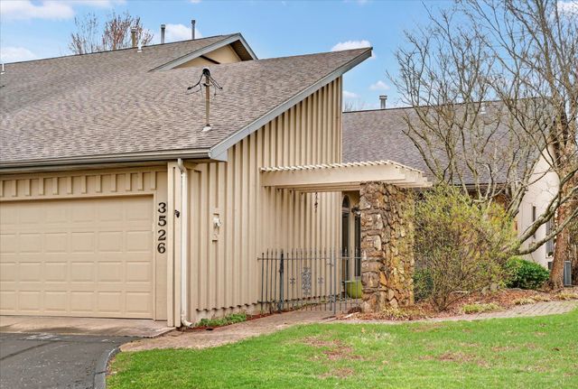 3526 E Cinnamon Place, Springfield, MO 65809