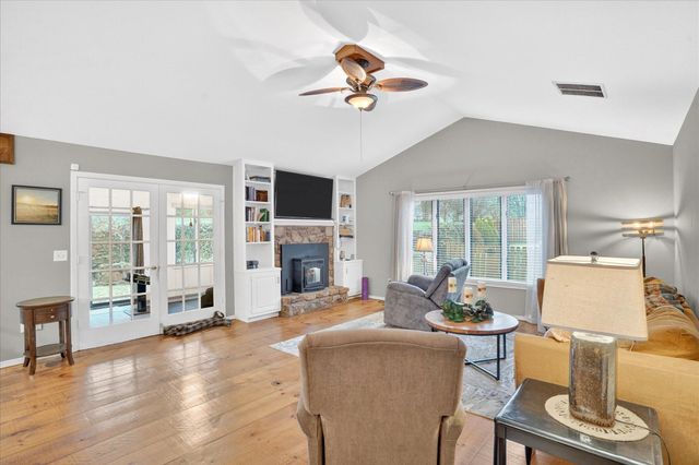 3526 E Cinnamon Place, Springfield, MO 65809