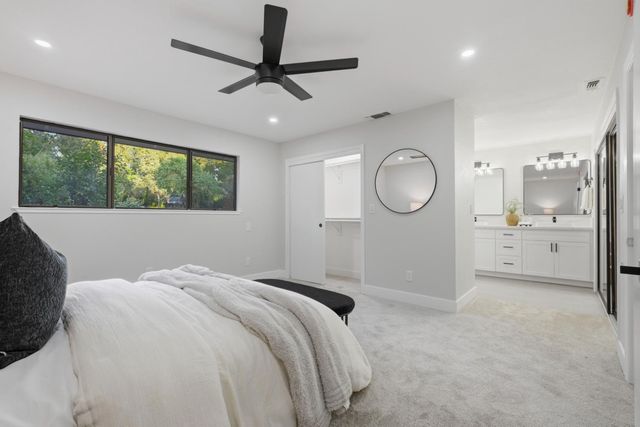 2534 Garfield Ave, Carmichael, CA 95608