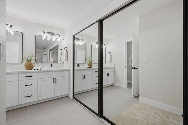 2534 Garfield Ave, Carmichael, CA 95608
