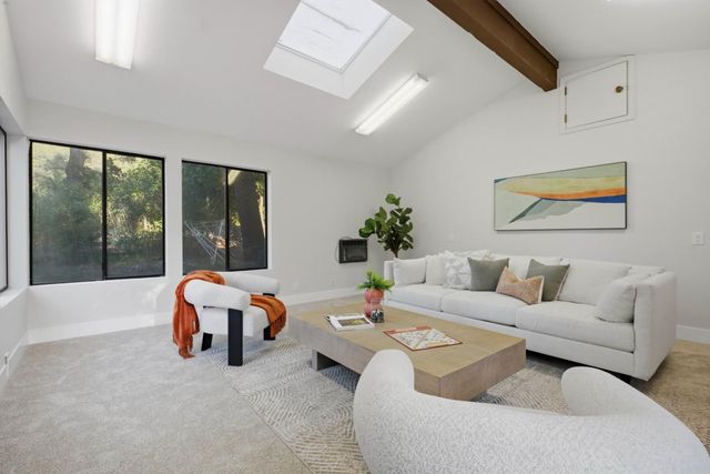2534 Garfield Ave, Carmichael, CA 95608
