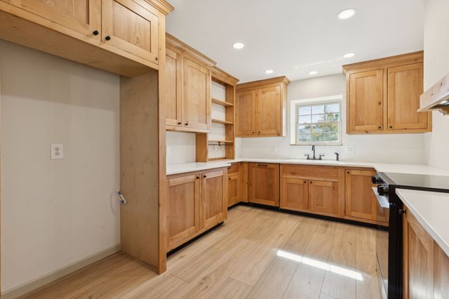 1805 Skyline Drive, Sherman, TX 75092