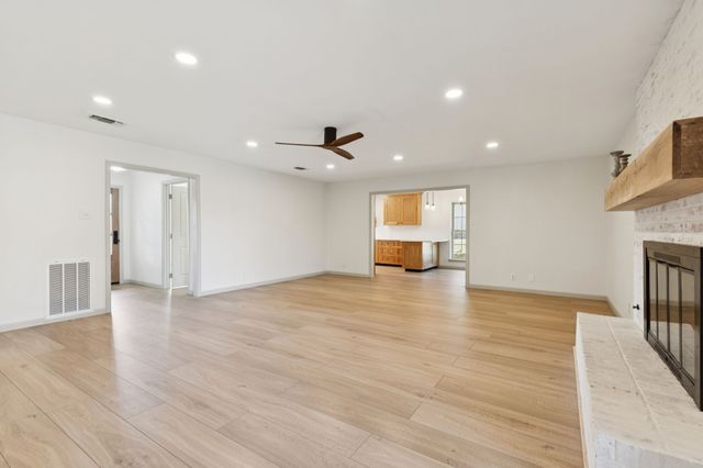 1805 Skyline Drive, Sherman, TX 75092