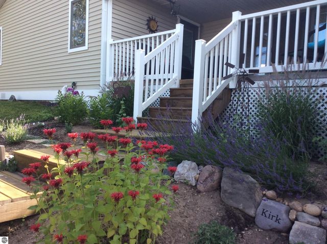 5529 Heritage Way, Traverse City, MI 49685