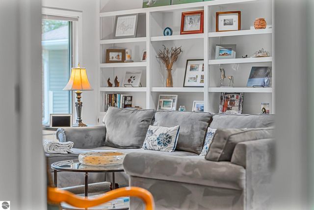 5529 Heritage Way, Traverse City, MI 49685