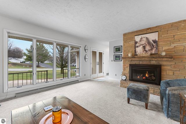 5529 Heritage Way, Traverse City, MI 49685