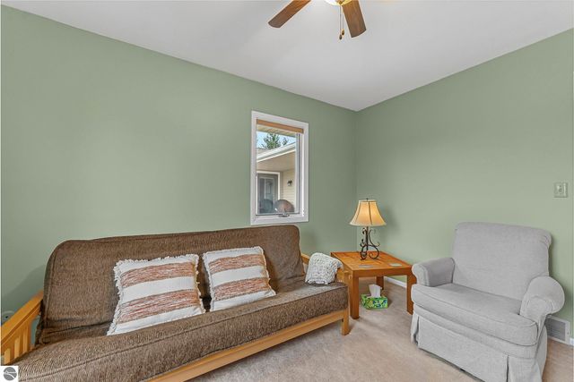 5529 Heritage Way, Traverse City, MI 49685