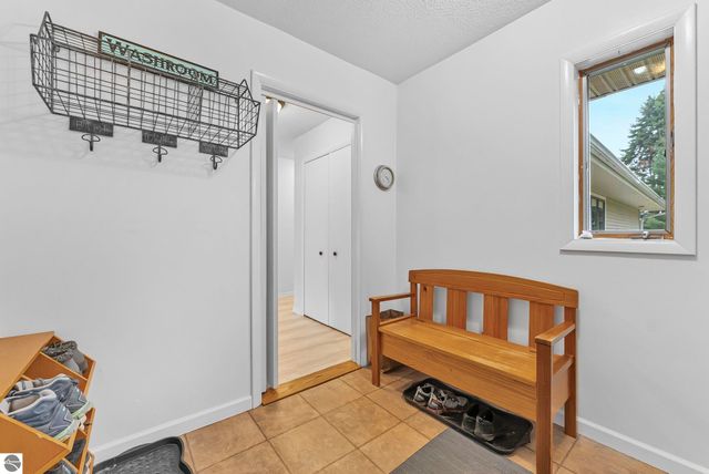 5529 Heritage Way, Traverse City, MI 49685