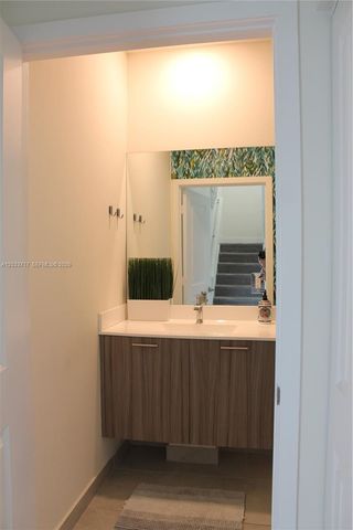 8265 NW 41 Street C110, Doral, FL 33166