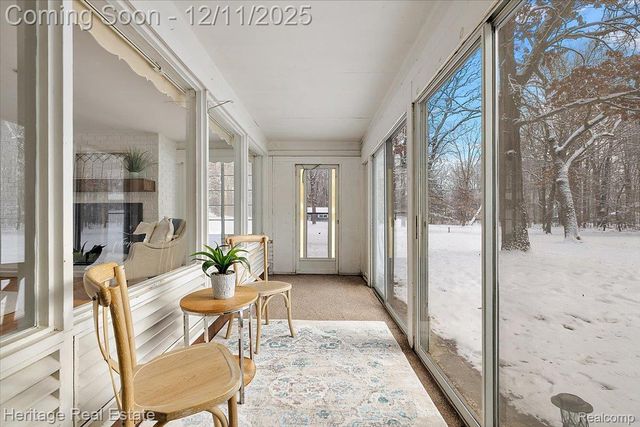 251 Doremus Avenue, Waterford Charter Township, MI 48328