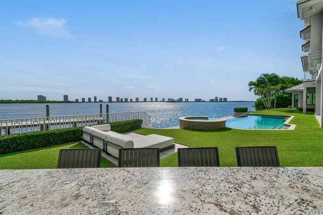 101 Bowsprit Drive, North Palm Beach, FL 33408
