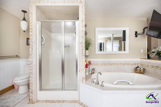 2574 Lower Hartley Bridge, Byron, GA 31008