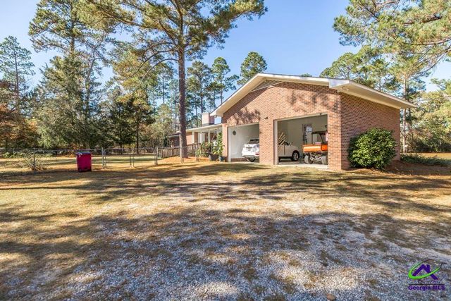 2574 Lower Hartley Bridge, Byron, GA 31008