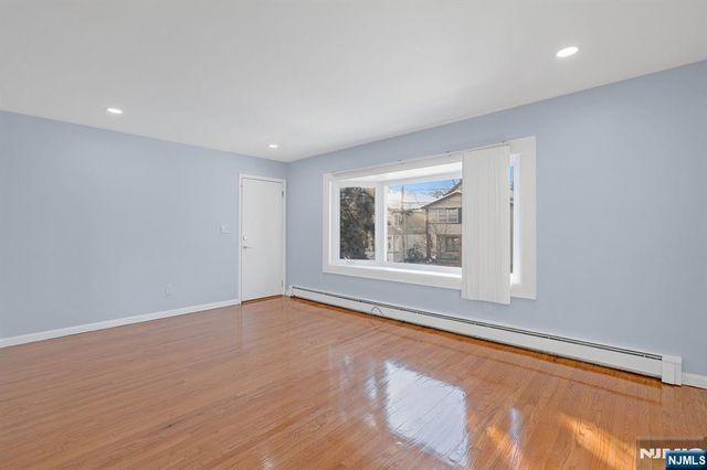 30 Warman Street, Montclair, NJ 07042