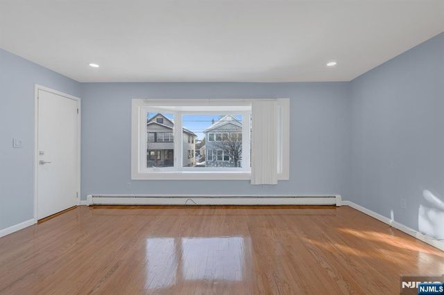 30 Warman Street, Montclair, NJ 07042