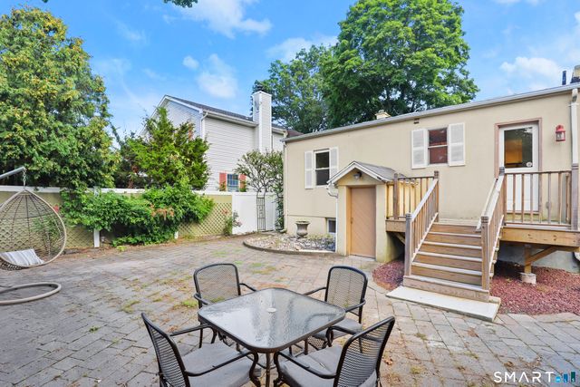 11 Rex Street, Greenwich, CT 06831