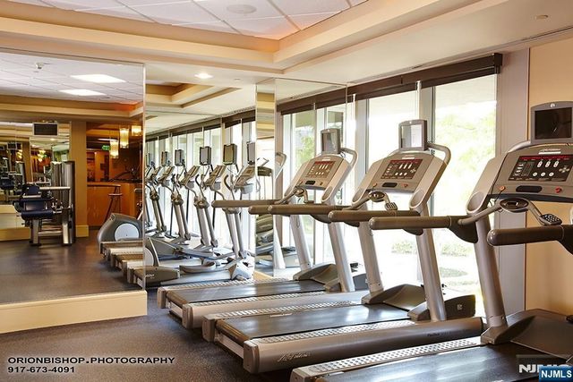 8100 River Road 915, North Bergen, NJ 07047