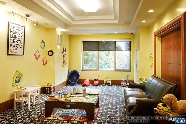 8100 River Road 915, North Bergen, NJ 07047