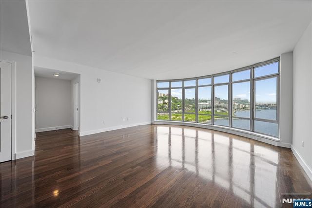 8100 River Road 915, North Bergen, NJ 07047