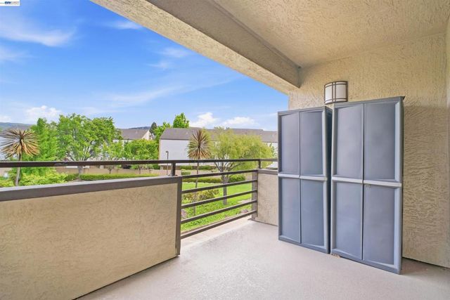 39078 Guardino Dr 208, Fremont, CA 94538